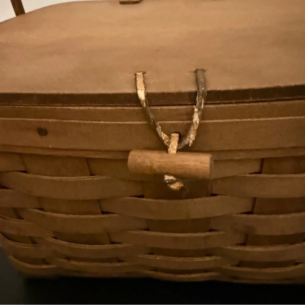 🧺🍒 1981 Longaberger Picnic Pie Basket w/ Lid + Table Stand – Vintage USA - Picture 15 of 15